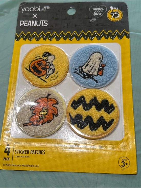 Peanuts Accessories - Yoobi x Peanuts Snoopy Sticker Patch Set 4 Pack NIP